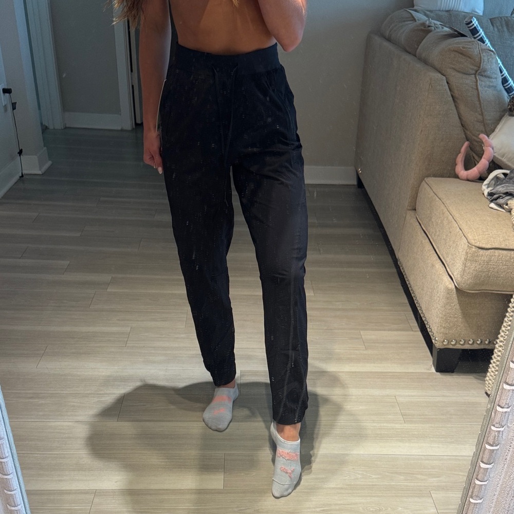 lululemon athletica Black License to Train HR pant NWT